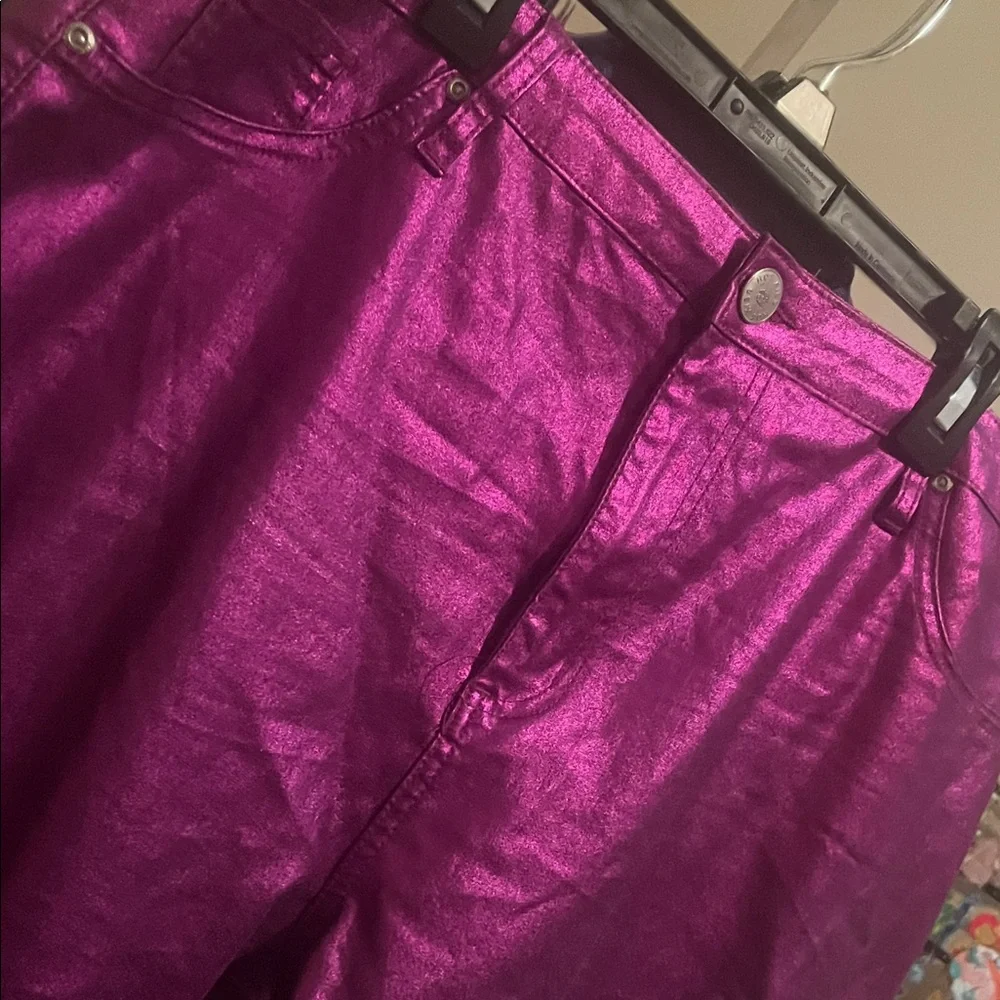 Hot Kiss Fuchsia Metallic Jeggings - Picture 3 of 3